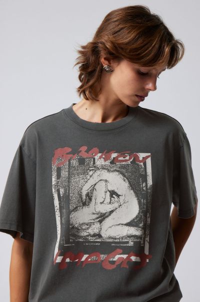 Advanced Gen Printed T-Shirt Graphic T-Shirts & Tops Women