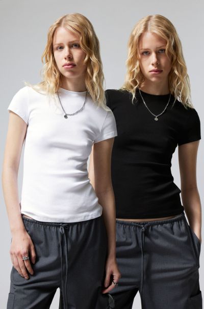Stylish Blk & Wht Women Basics 2-Pack Close Fitted Rib T-Shirt