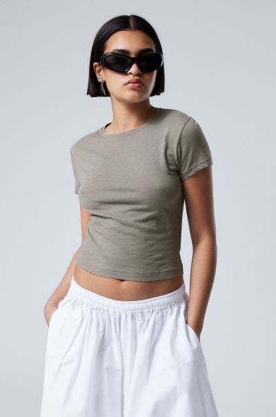 Tight Fitted T-Shirt Basics White Implement Women