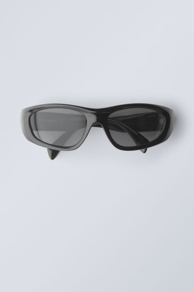 Solid Women Accessories Trek Sunglasses Black